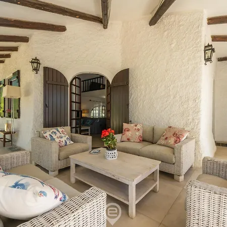Scano Villa *